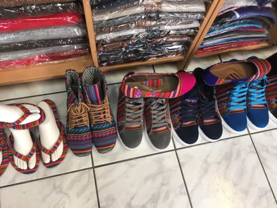 ペルーの靴