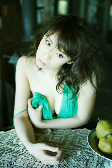 雛形あきこ おっぱい