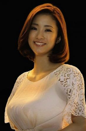 上戸彩