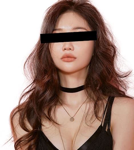 花凛HEREの女の子