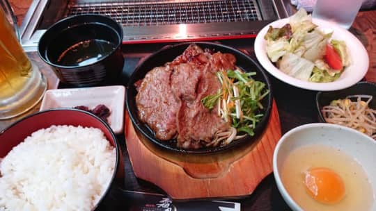 近江牛焼肉 霜月 近江八幡本店のランチ