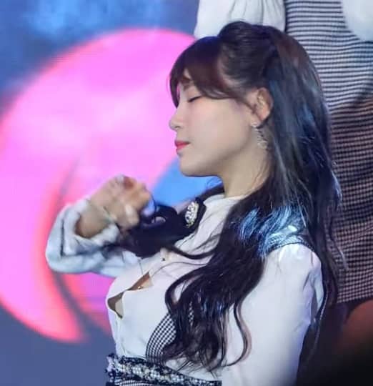 KPOPアイドル エロ