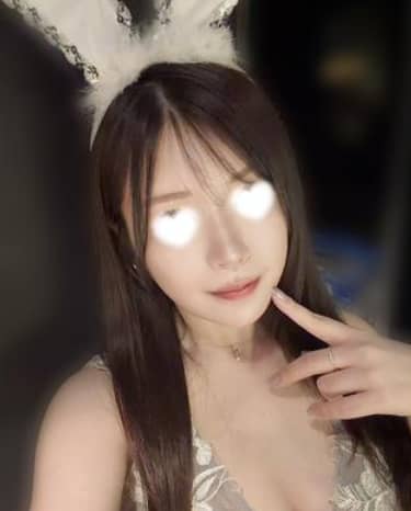 女性