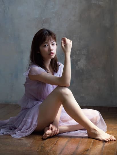 小芝風花 おっぱい