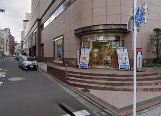 マキシムへの行き方