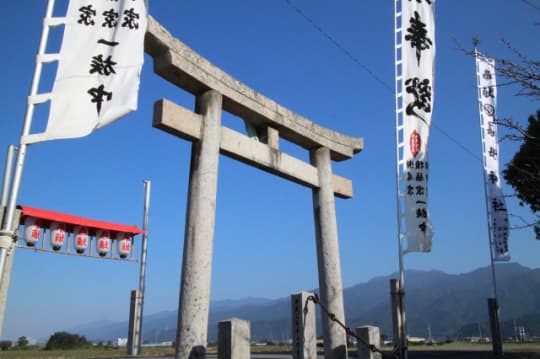 嘉母神社　外観