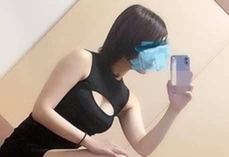  カルネの女の子