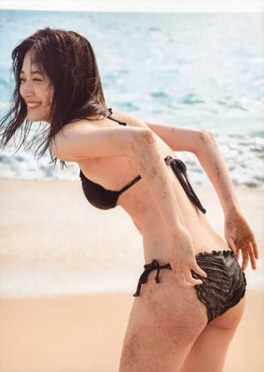 山下美月