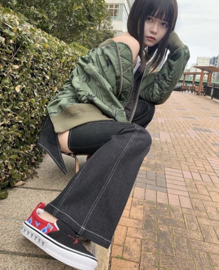 景井ひなのエロいお尻がキュートすぎる！