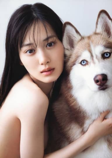 山下美月 おっぱい