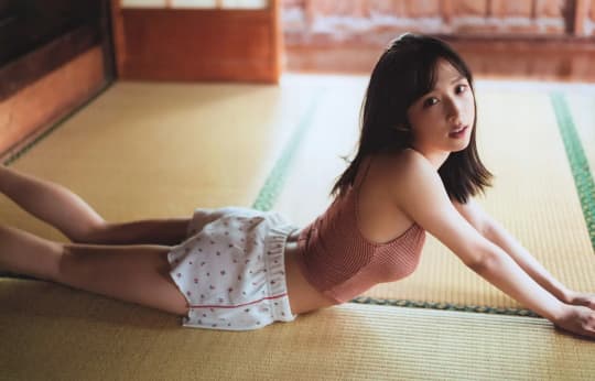 小栗有以 エロ