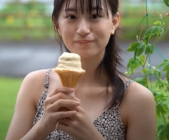 上西怜