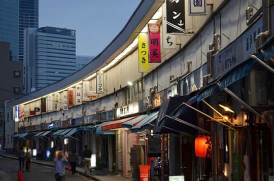 横浜