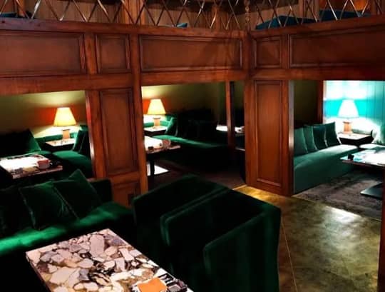 ORIENTAL LOUNGE OMIYA