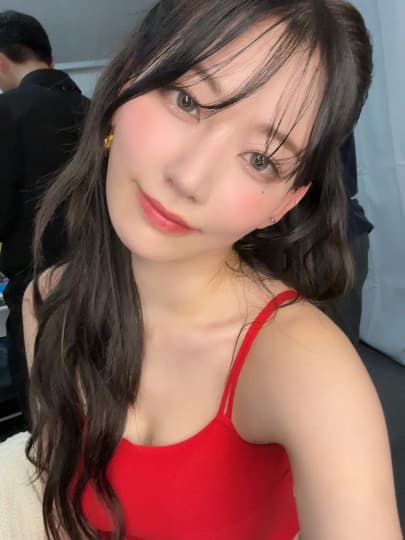 宮脇咲良 おっぱい