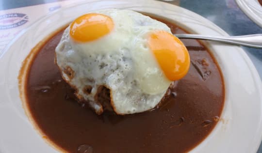 alohatablewaikiki-loco-moco