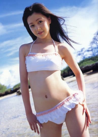 久住小春 おっぱい
