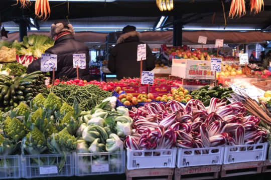 ベネチア　リアルト市場