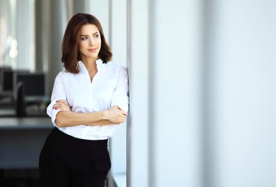 女性