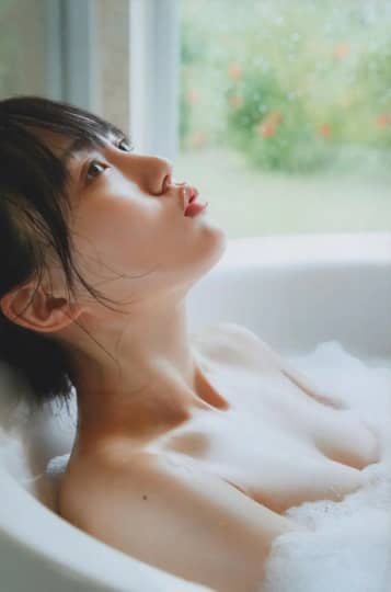  賀喜遥香 おっぱい