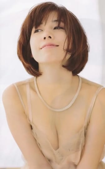 仲里依紗　エロ