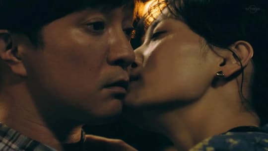 山下美月