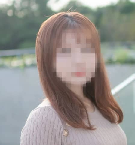 待ち合わせの彼女のプレイした女の子