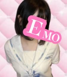 女性