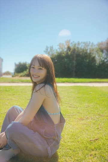 川栄李奈　おっぱい