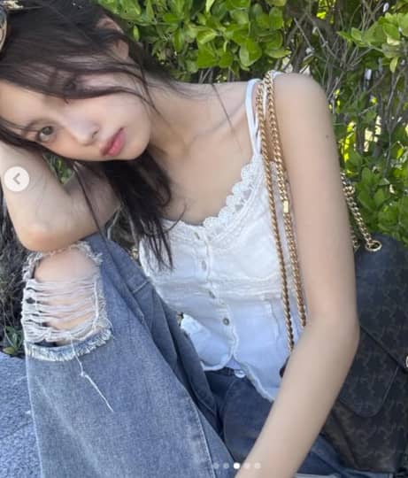 カン・ヘウォンのエロいパンチラ画像