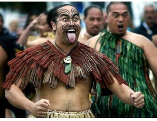 マオリ族の伝統的な歌とダンス