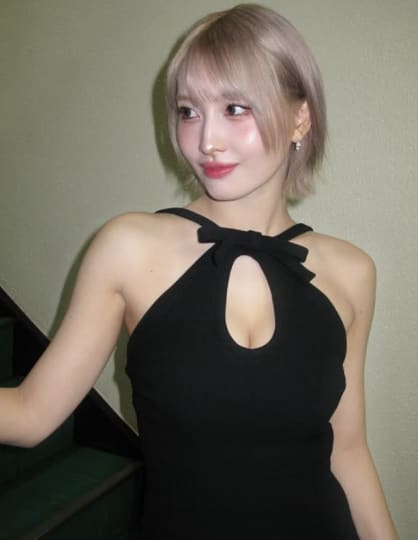 モモ(TWICE)