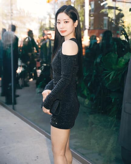 TWICE エロ 流出