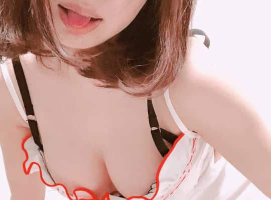 女性
