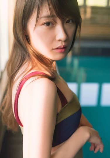 高山一実 おっぱい