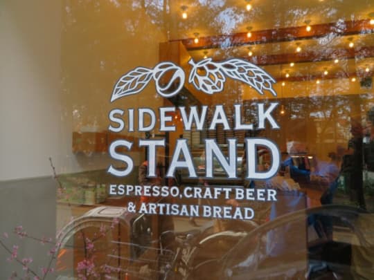 SIDEWALK STANDのお店ロゴ