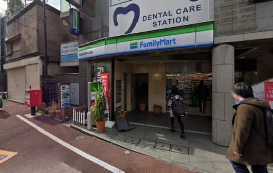 ファミリーマート