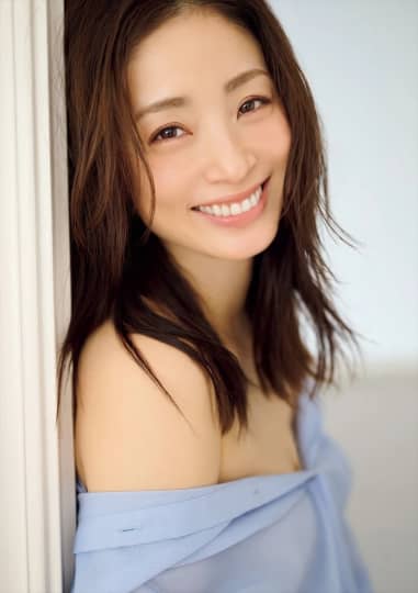  上戸彩 おっぱい
