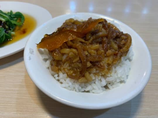 鬍鬚張 滷肉飯