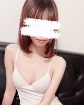 フロッグスパの女の子