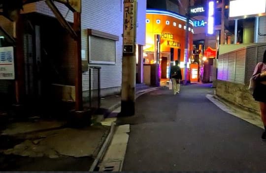 鶯谷