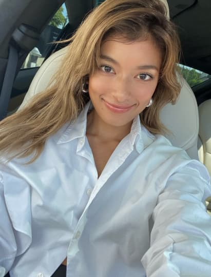 ローラ