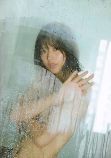 渡邉理佐 おっぱい