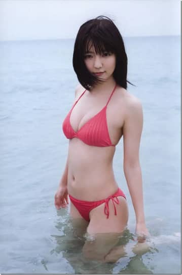 真野恵里菜 おっぱい