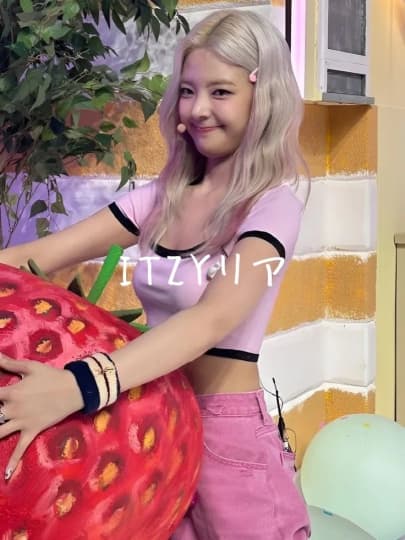 ITZY(イッチ) エロ