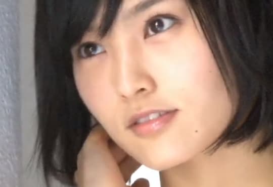 山本彩 おっぱい