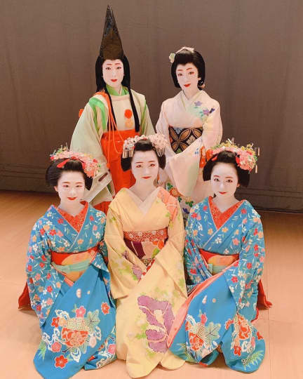 都踊り