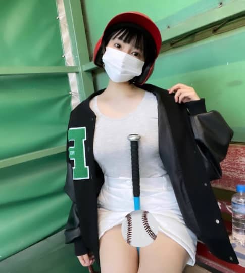 丸の内olレイナ
