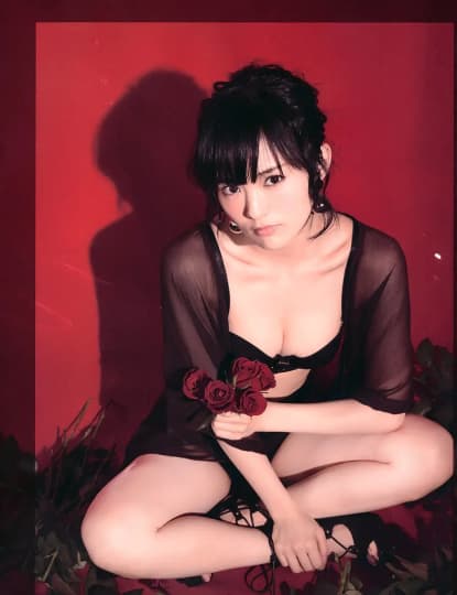 山本彩 おっぱい