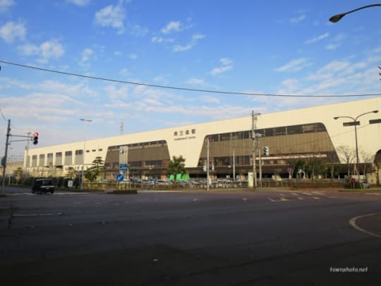 新潟県の燕三条駅